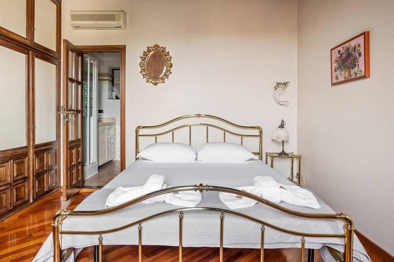 Hostme Colosseum Apartment Rom Exterior foto